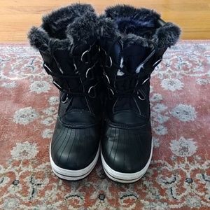 Black Winter boots